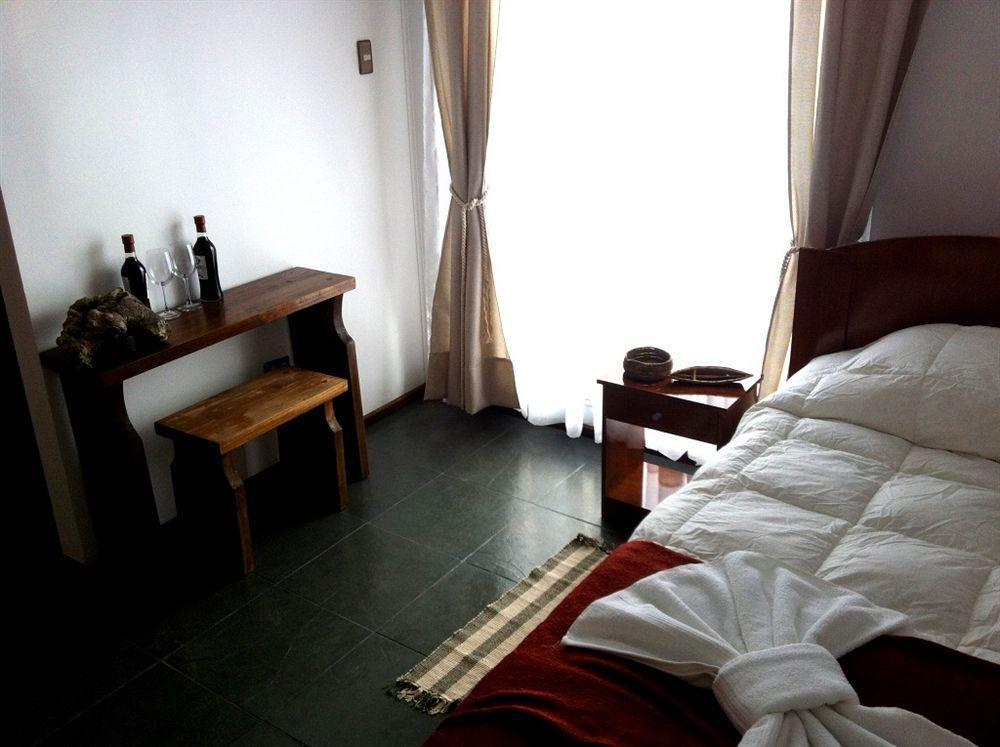 Hotel Hallef Puerto Natales Eksteriør billede